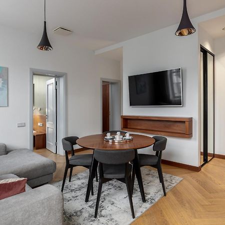 Roze Brivzemnieka Apartments Liepāja Екстериор снимка