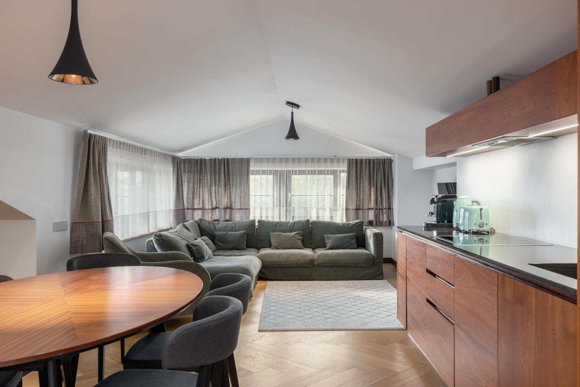 Roze Brivzemnieka Apartments Liepāja Екстериор снимка